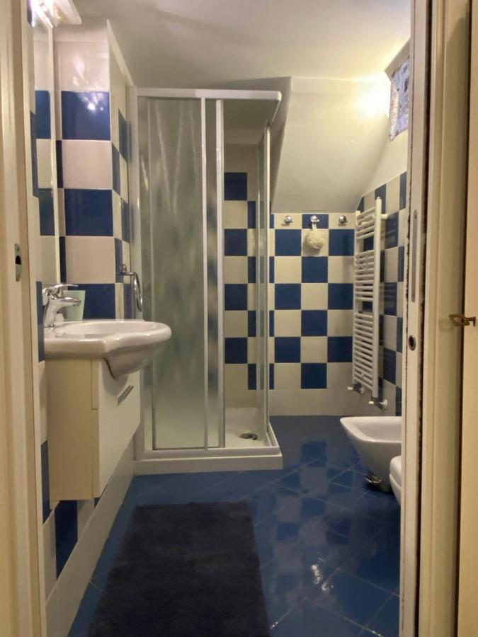 Casa Vacanze Gardiolina San Felice del Benaco Exterior foto